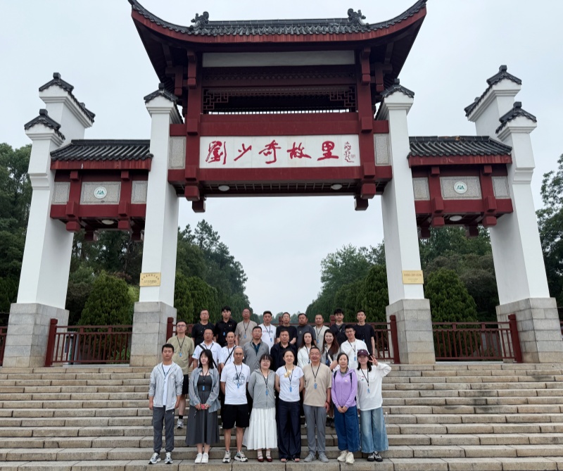 赓续红色血脉 赋能绿色发展——青海某公司赴湘红色教育培训侧记.jpg